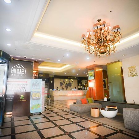 Hotel Noblesse Seoul Exterior foto